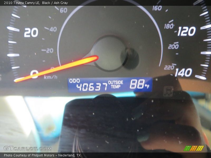 Black / Ash Gray 2010 Toyota Camry LE