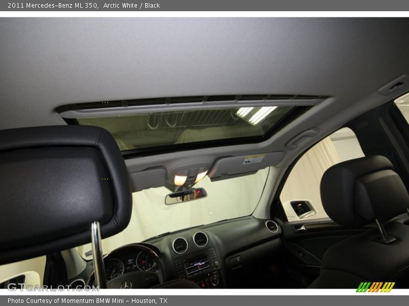 Arctic White / Black 2011 Mercedes-Benz ML 350