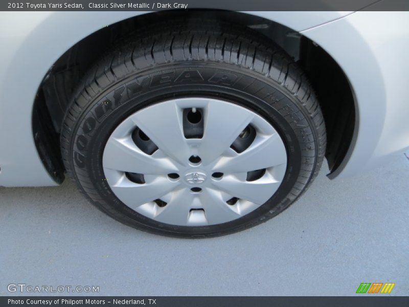 Classic Silver Metallic / Dark Gray 2012 Toyota Yaris Sedan