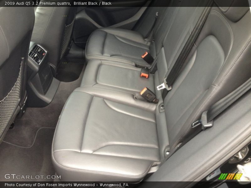 Brilliant Black / Black 2009 Audi Q5 3.2 Premium quattro