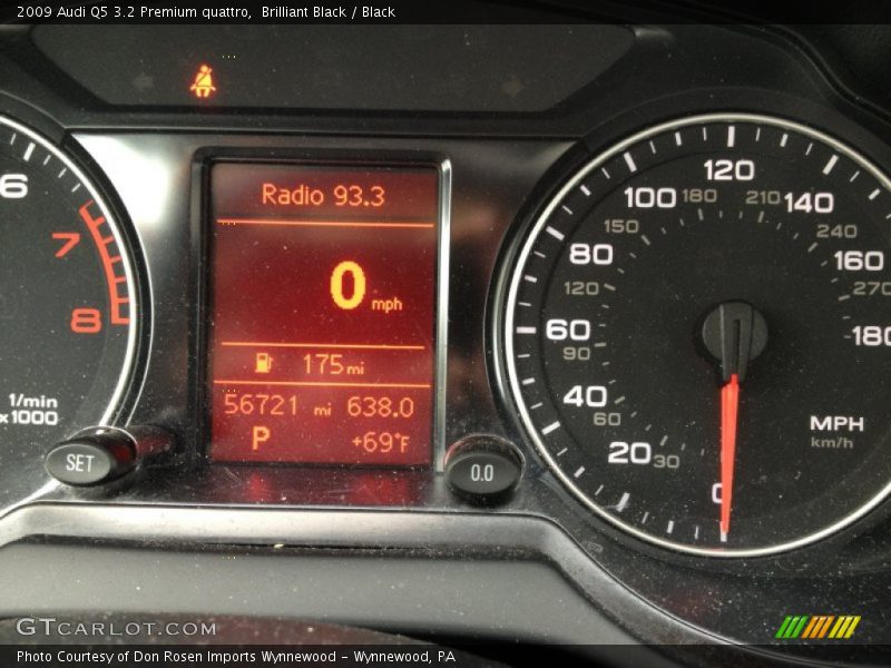 Brilliant Black / Black 2009 Audi Q5 3.2 Premium quattro