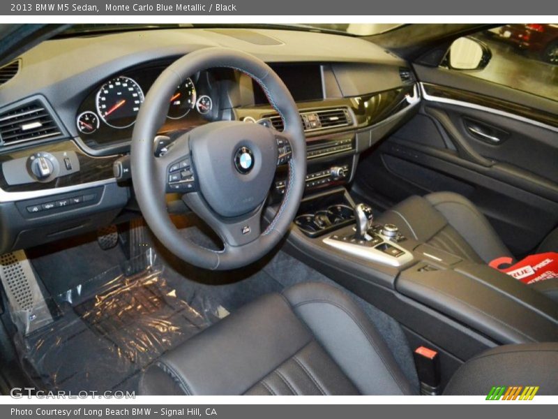 Monte Carlo Blue Metallic / Black 2013 BMW M5 Sedan