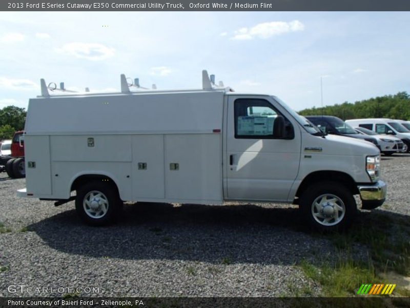 Oxford White / Medium Flint 2013 Ford E Series Cutaway E350 Commercial Utility Truck