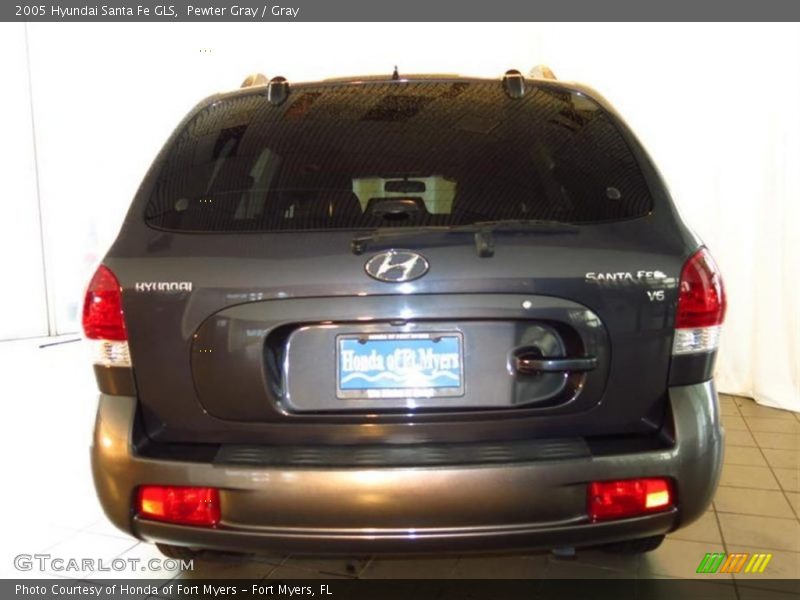 Pewter Gray / Gray 2005 Hyundai Santa Fe GLS