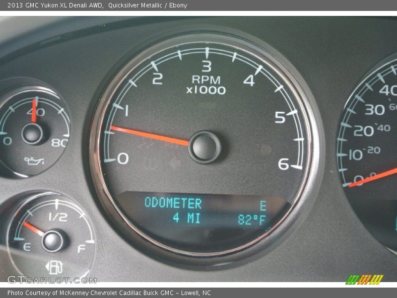 Quicksilver Metallic / Ebony 2013 GMC Yukon XL Denali AWD