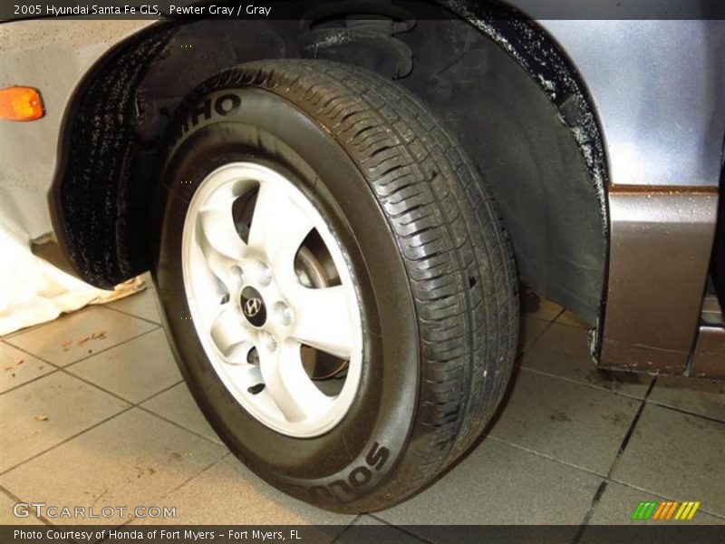 Pewter Gray / Gray 2005 Hyundai Santa Fe GLS