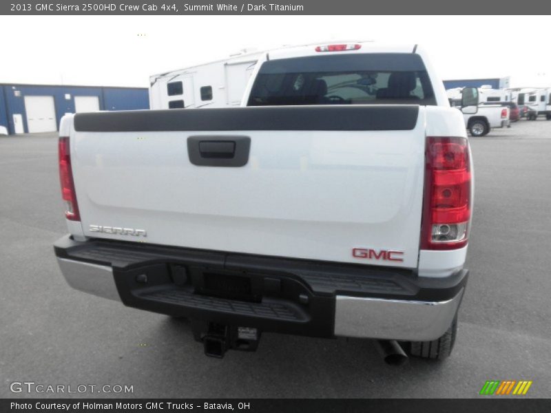 Summit White / Dark Titanium 2013 GMC Sierra 2500HD Crew Cab 4x4