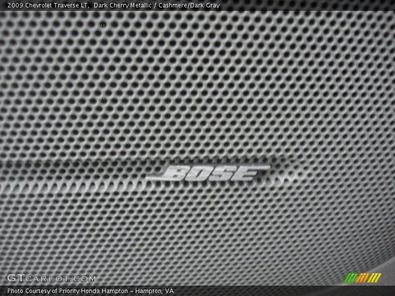 Dark Cherry Metallic / Cashmere/Dark Gray 2009 Chevrolet Traverse LT