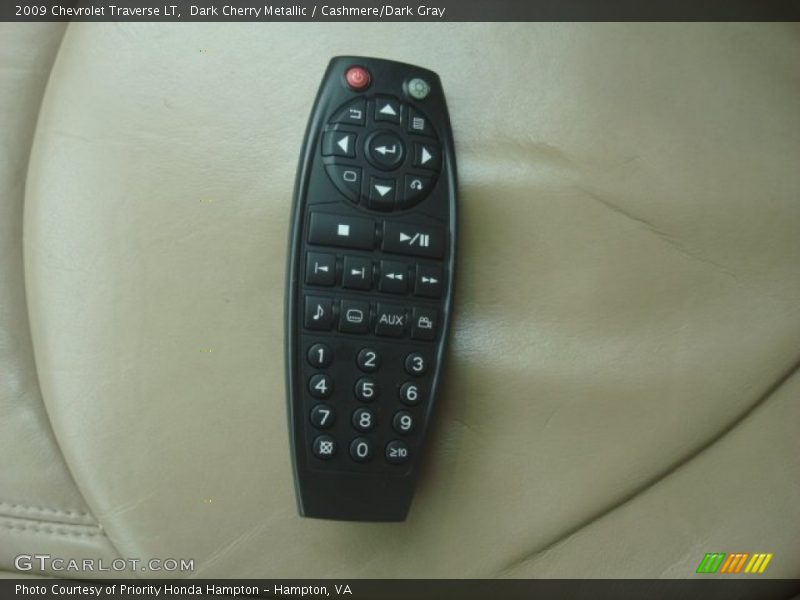 Dark Cherry Metallic / Cashmere/Dark Gray 2009 Chevrolet Traverse LT