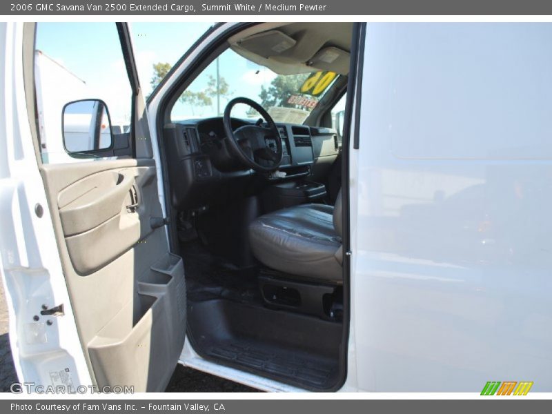 Summit White / Medium Pewter 2006 GMC Savana Van 2500 Extended Cargo