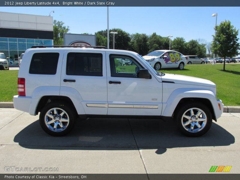 Bright White / Dark Slate Gray 2012 Jeep Liberty Latitude 4x4