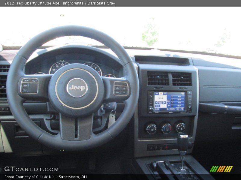 Bright White / Dark Slate Gray 2012 Jeep Liberty Latitude 4x4