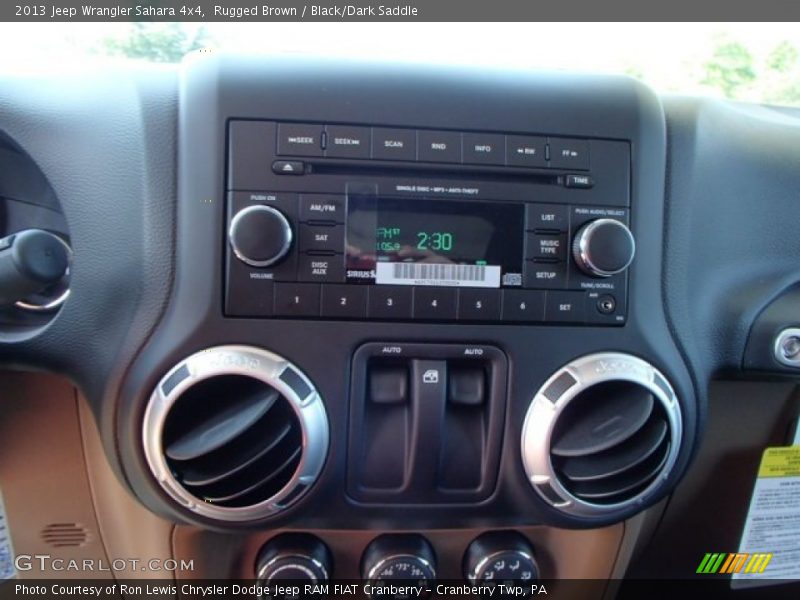 Rugged Brown / Black/Dark Saddle 2013 Jeep Wrangler Sahara 4x4
