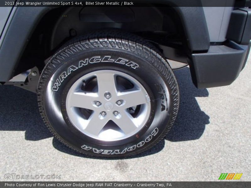 Billet Silver Metallic / Black 2013 Jeep Wrangler Unlimited Sport S 4x4