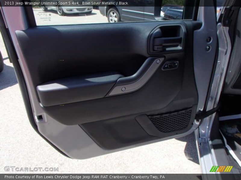 Billet Silver Metallic / Black 2013 Jeep Wrangler Unlimited Sport S 4x4