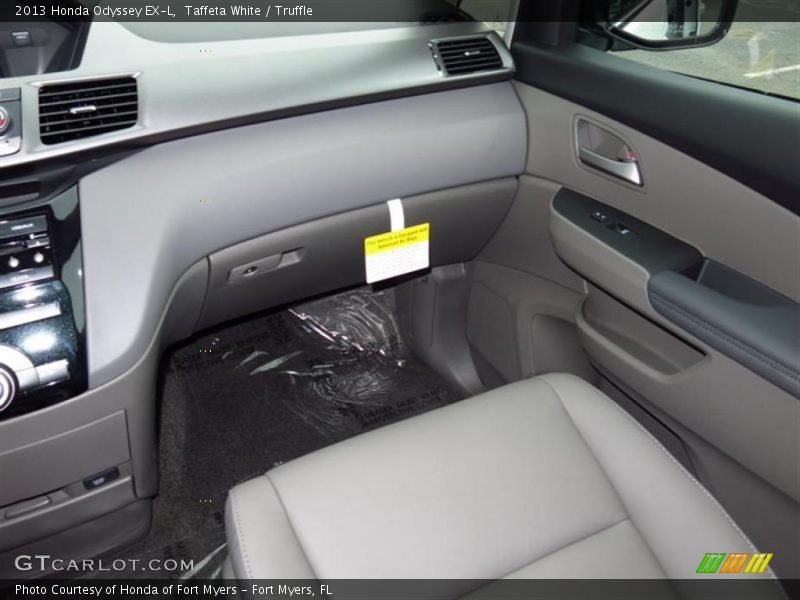 Taffeta White / Truffle 2013 Honda Odyssey EX-L