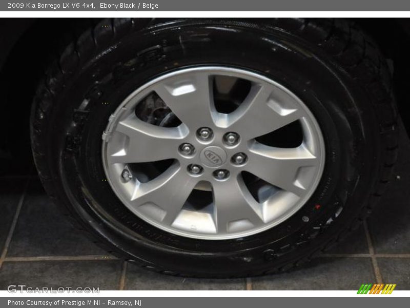 Ebony Black / Beige 2009 Kia Borrego LX V6 4x4