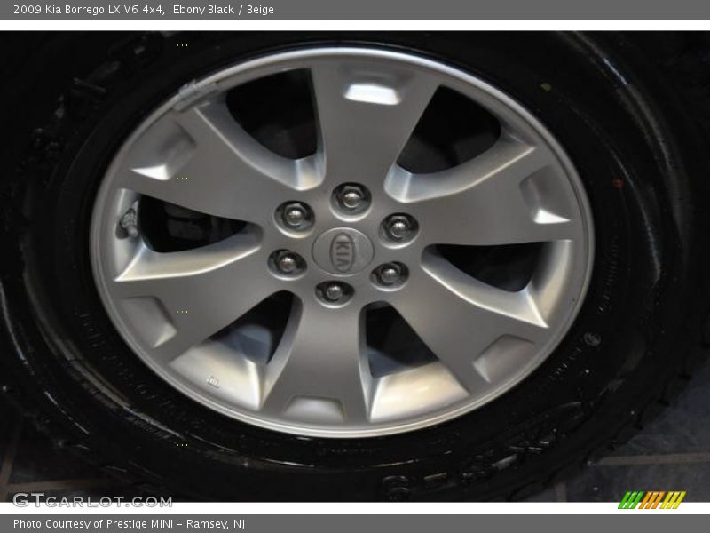 Ebony Black / Beige 2009 Kia Borrego LX V6 4x4