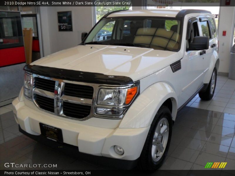 Stone White / Dark Slate Gray/Light Slate Gray 2010 Dodge Nitro SE 4x4