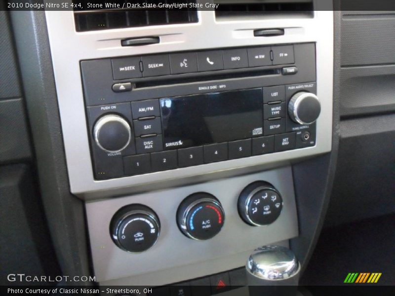 Stone White / Dark Slate Gray/Light Slate Gray 2010 Dodge Nitro SE 4x4