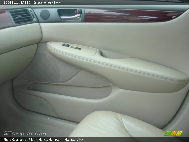 Crystal White / Ivory 2004 Lexus ES 330