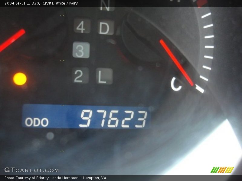 Crystal White / Ivory 2004 Lexus ES 330