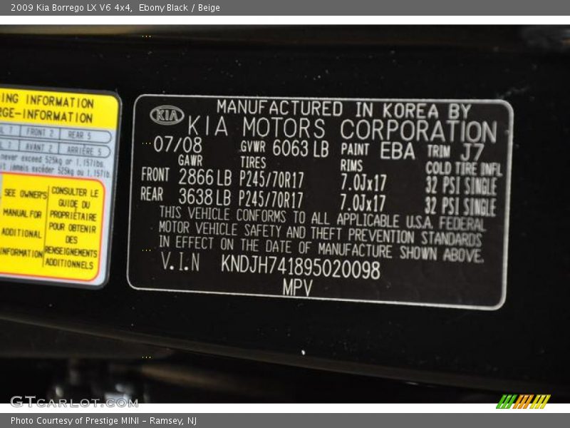 Ebony Black / Beige 2009 Kia Borrego LX V6 4x4