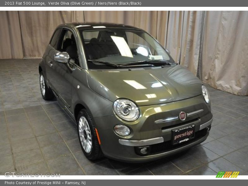 Verde Oliva (Olive Green) / Nero/Nero (Black/Black) 2013 Fiat 500 Lounge