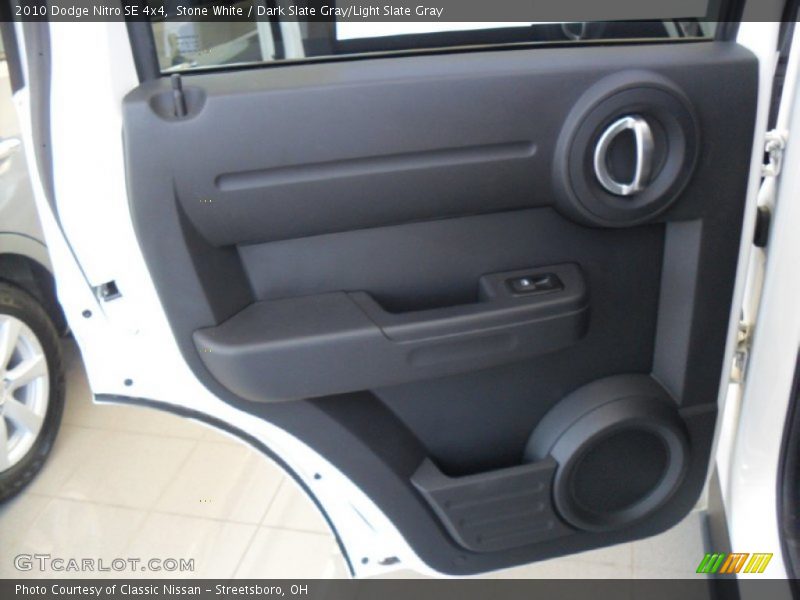 Stone White / Dark Slate Gray/Light Slate Gray 2010 Dodge Nitro SE 4x4