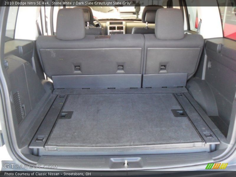 Stone White / Dark Slate Gray/Light Slate Gray 2010 Dodge Nitro SE 4x4