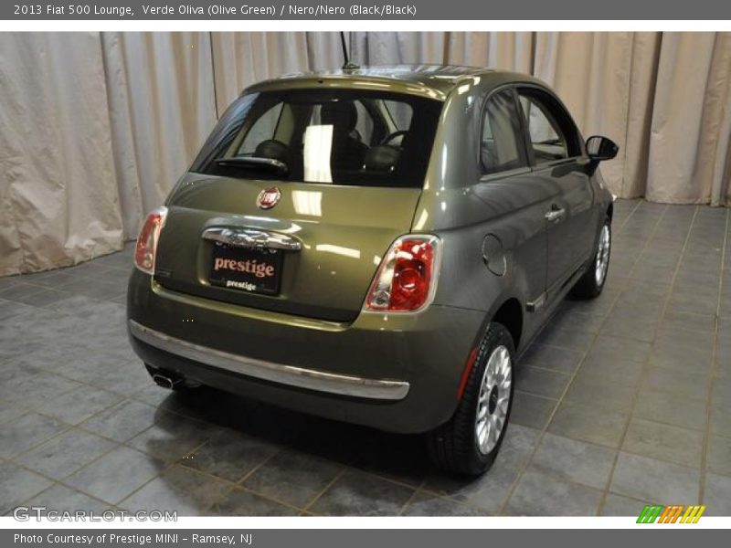 Verde Oliva (Olive Green) / Nero/Nero (Black/Black) 2013 Fiat 500 Lounge