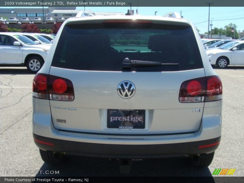 Reflex Silver Metallic / Pure Beige 2009 Volkswagen Touareg 2 TDI