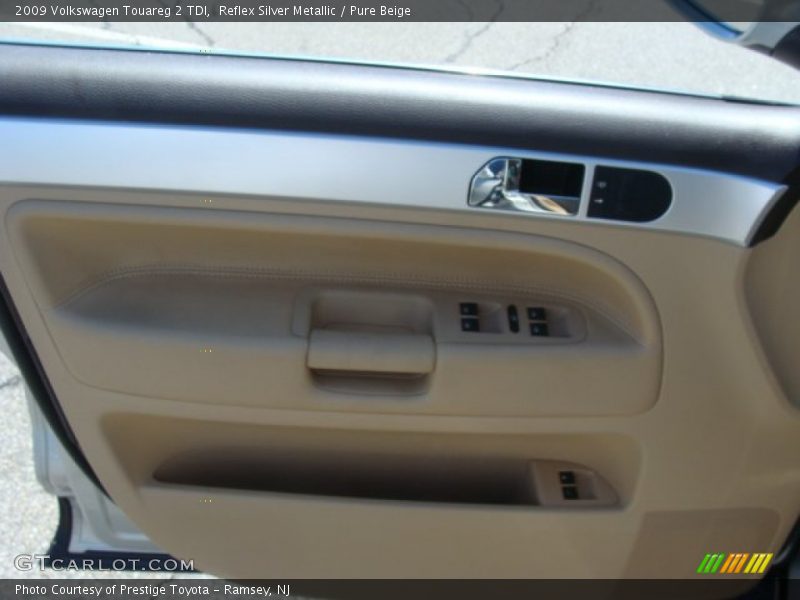 Reflex Silver Metallic / Pure Beige 2009 Volkswagen Touareg 2 TDI