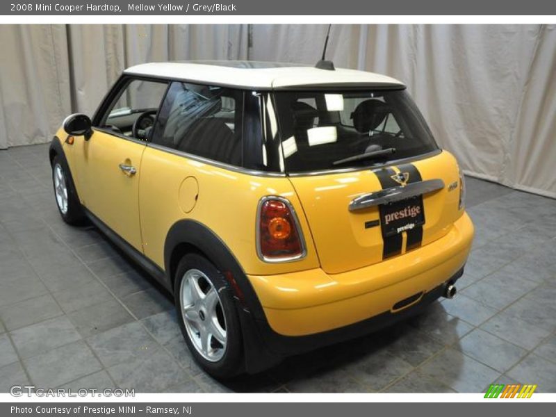 Mellow Yellow / Grey/Black 2008 Mini Cooper Hardtop