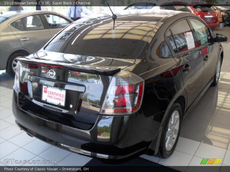 Super Black / Charcoal 2010 Nissan Sentra 2.0 SR