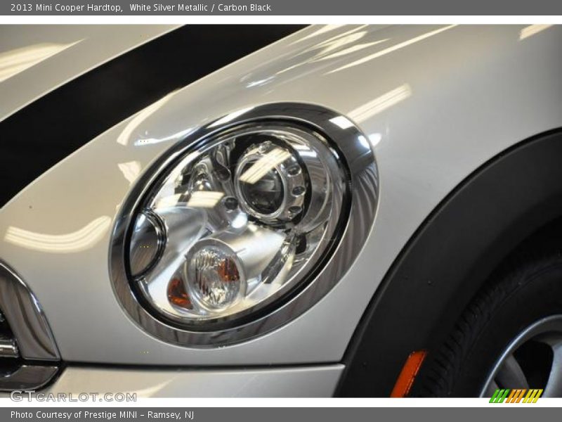 White Silver Metallic / Carbon Black 2013 Mini Cooper Hardtop