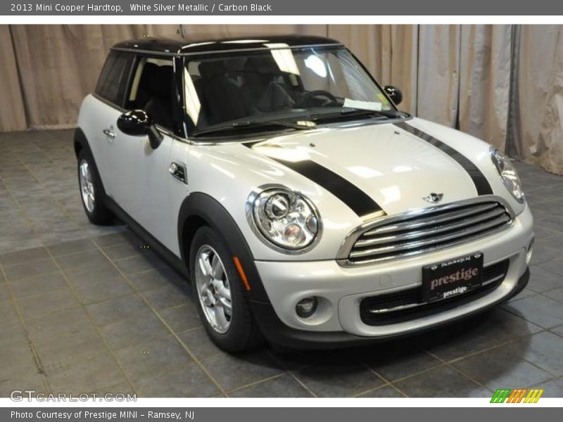 White Silver Metallic / Carbon Black 2013 Mini Cooper Hardtop