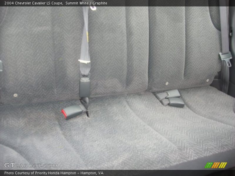 Summit White / Graphite 2004 Chevrolet Cavalier LS Coupe