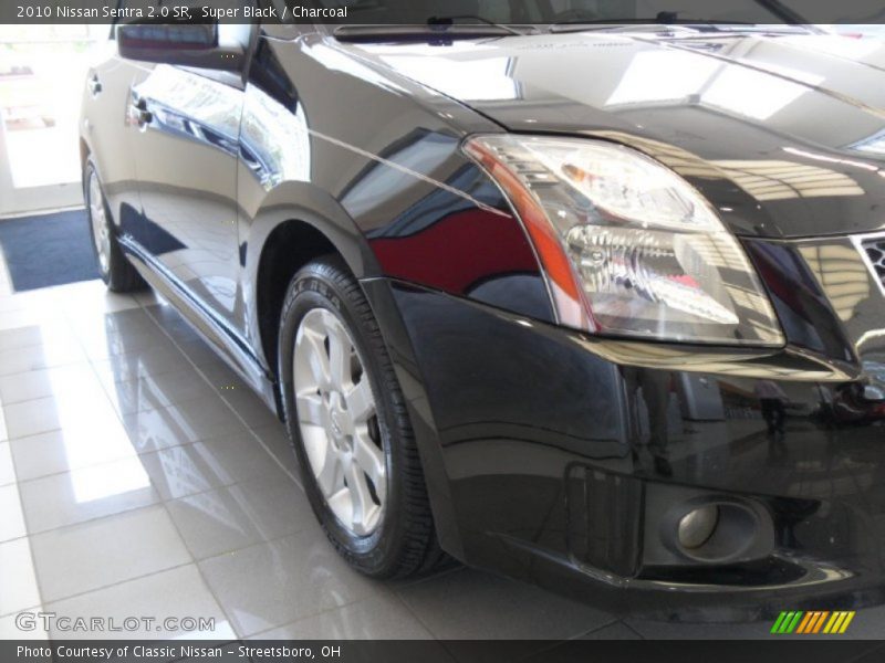 Super Black / Charcoal 2010 Nissan Sentra 2.0 SR