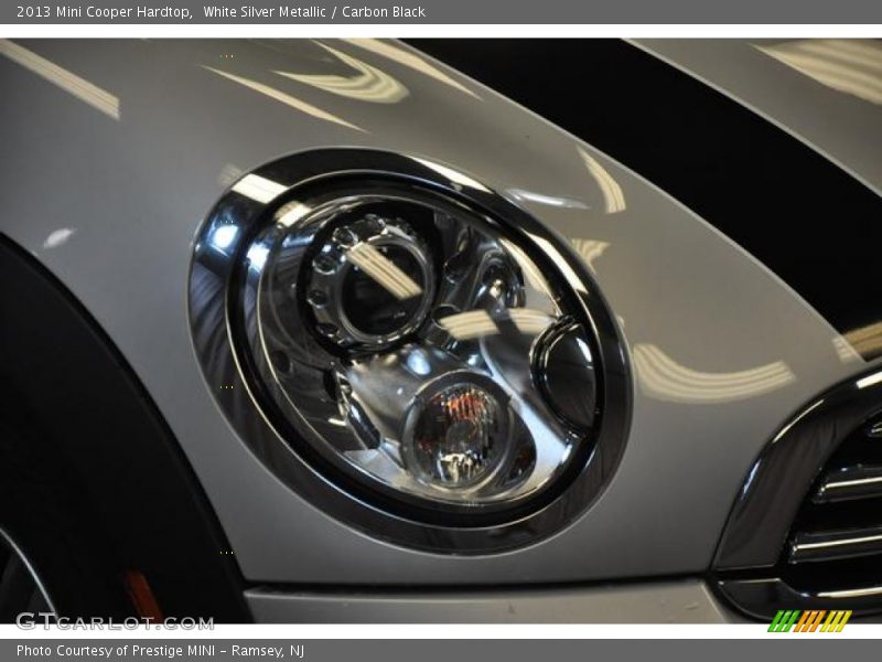 White Silver Metallic / Carbon Black 2013 Mini Cooper Hardtop