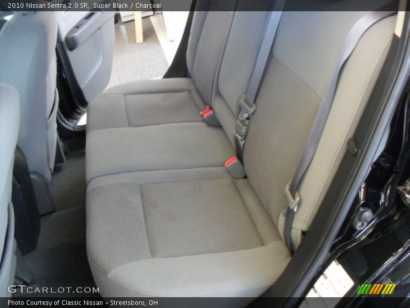Super Black / Charcoal 2010 Nissan Sentra 2.0 SR