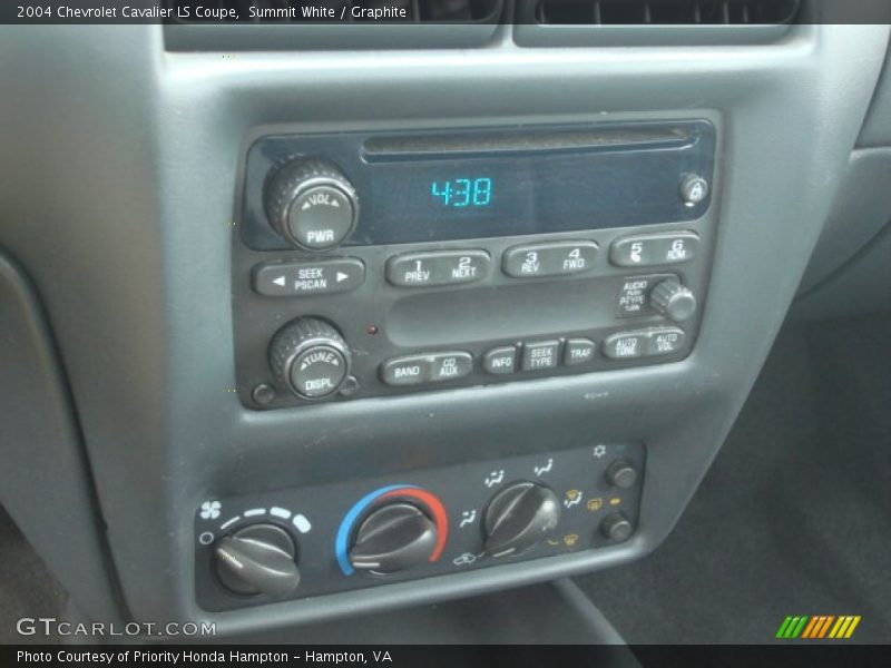 Summit White / Graphite 2004 Chevrolet Cavalier LS Coupe