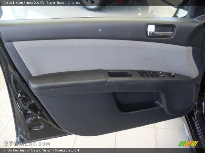 Super Black / Charcoal 2010 Nissan Sentra 2.0 SR