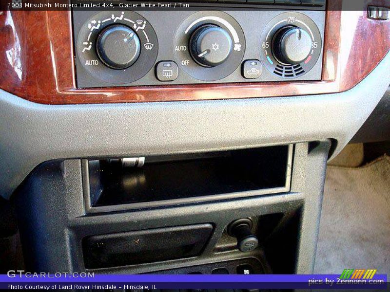 Glacier White Pearl / Tan 2003 Mitsubishi Montero Limited 4x4