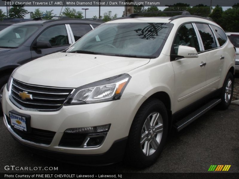 White Diamond Tricoat / Dark Titanium/Light Titanium 2013 Chevrolet Traverse LT AWD
