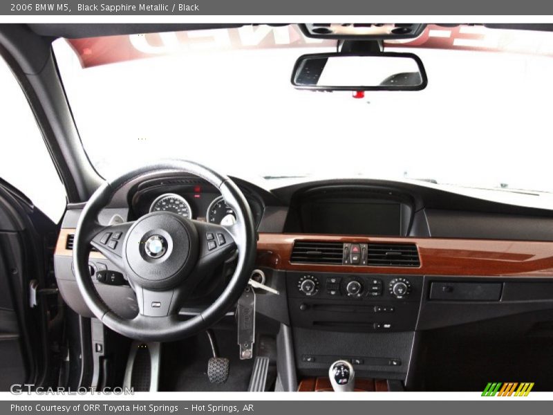 Black Sapphire Metallic / Black 2006 BMW M5