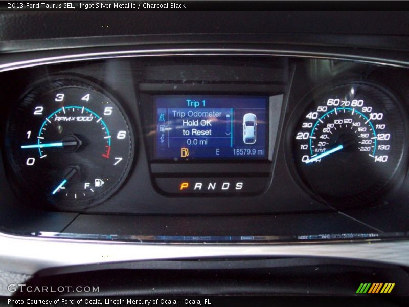 Ingot Silver Metallic / Charcoal Black 2013 Ford Taurus SEL