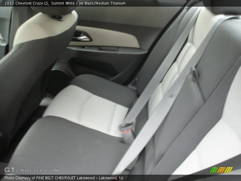 Summit White / Jet Black/Medium Titanium 2013 Chevrolet Cruze LS