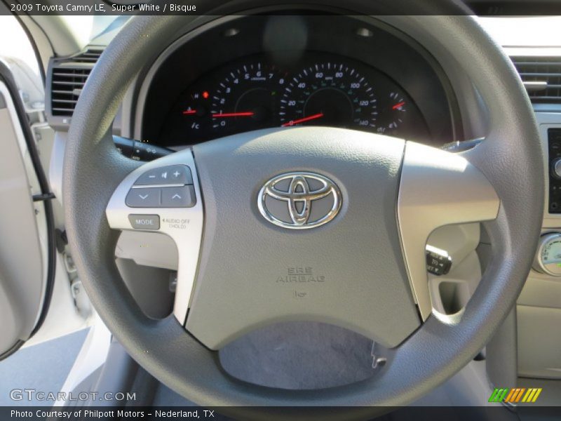 Super White / Bisque 2009 Toyota Camry LE