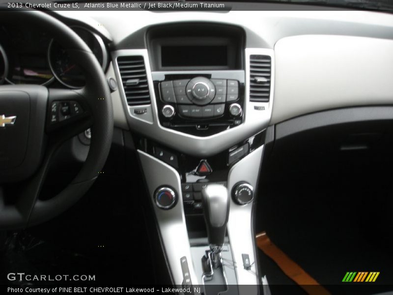 Atlantis Blue Metallic / Jet Black/Medium Titanium 2013 Chevrolet Cruze LS
